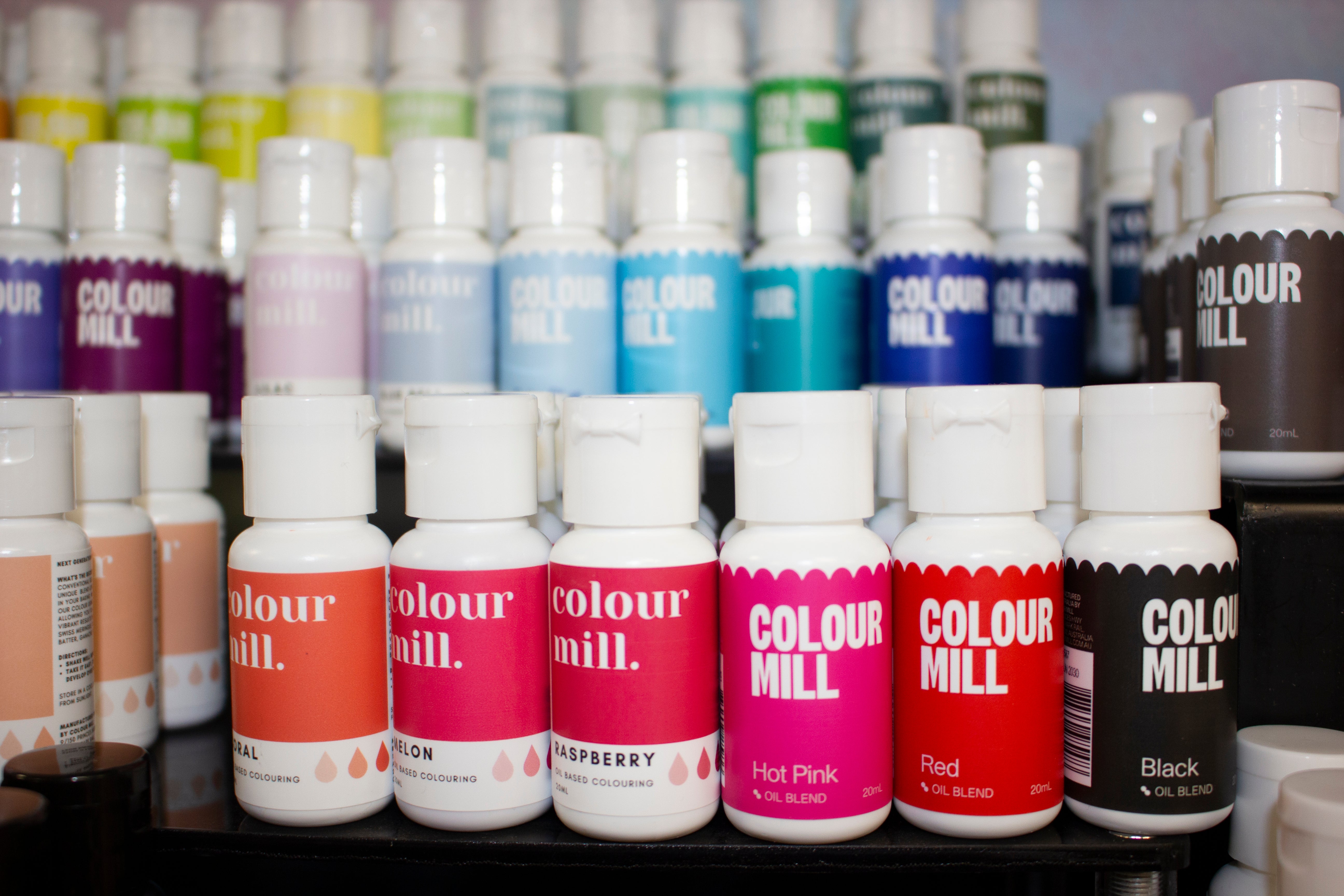 Colour Mill Oil Based Food Colors – Elevated The Cake Supply Boutique